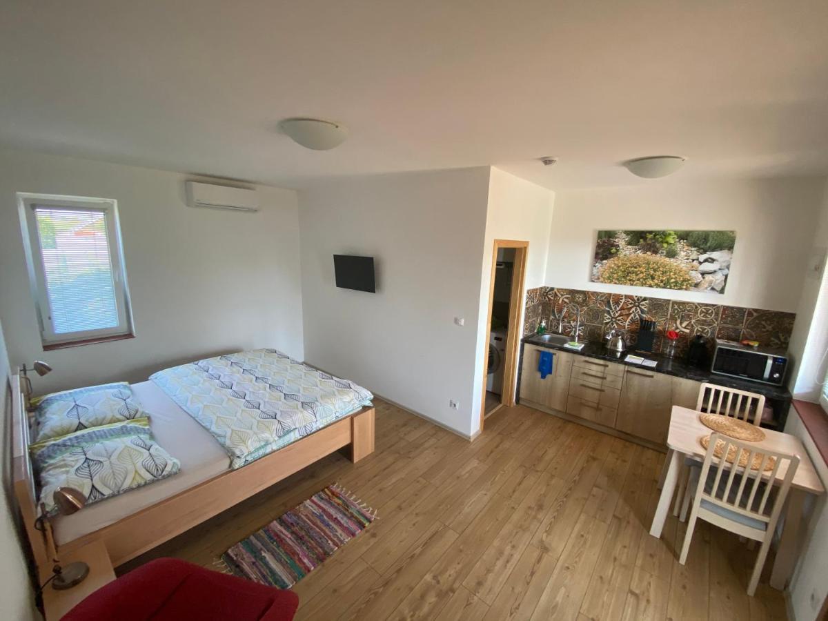 Apartmany Přítluky Buitenkant foto