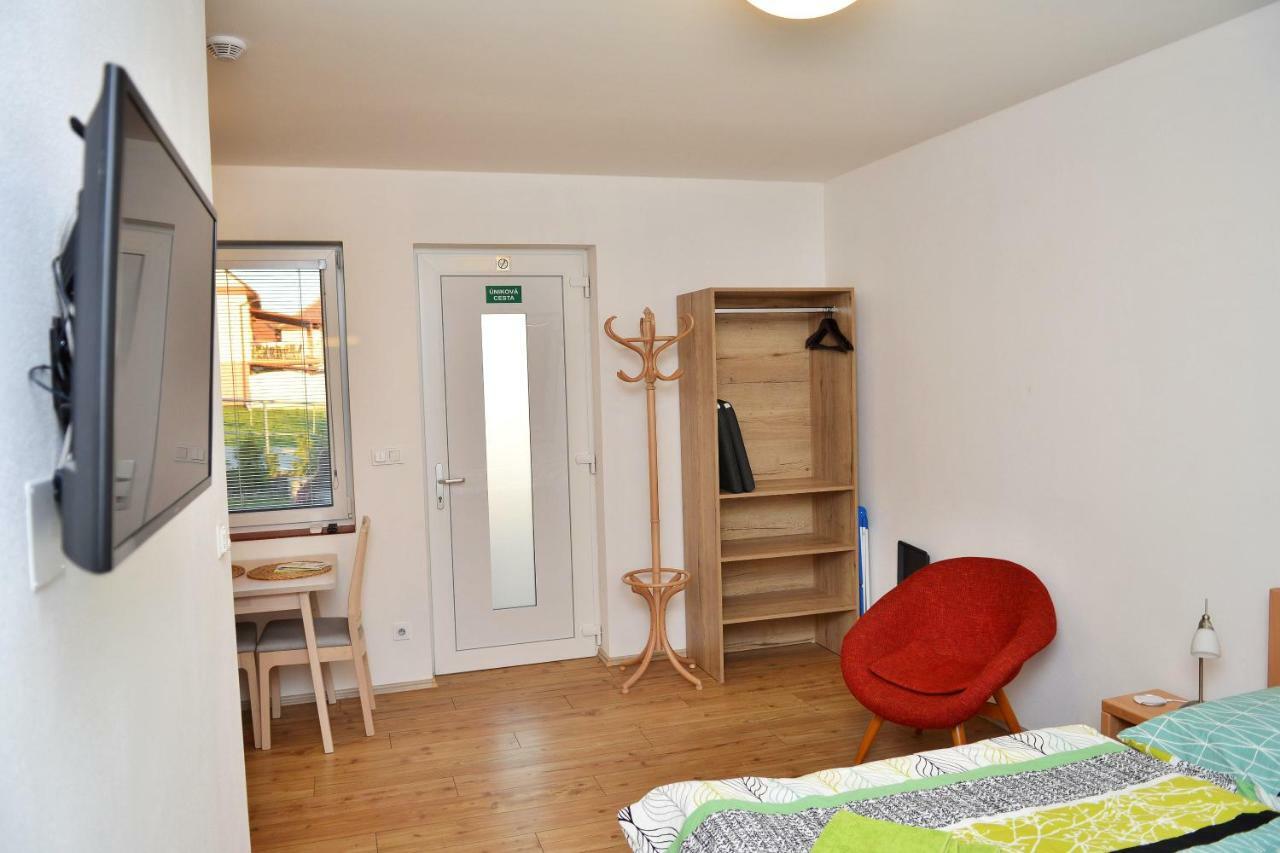 Apartmany Přítluky Buitenkant foto